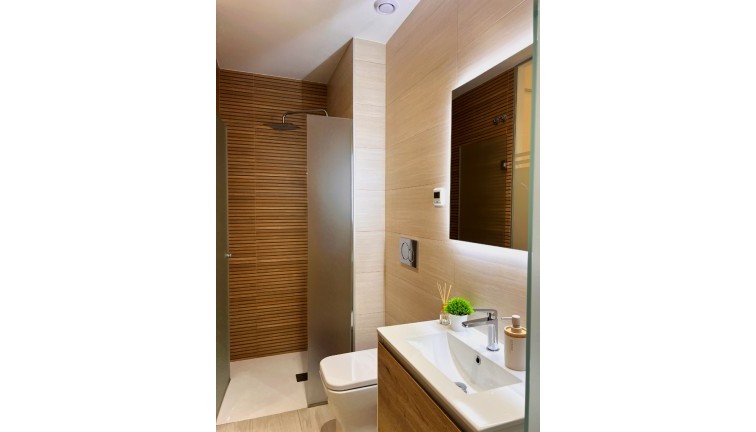 Reventa - Apartamento / piso - Torrevieja - Playa del Cura