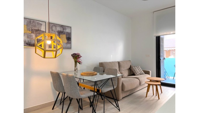 Reventa - Apartamento / piso - Torrevieja - Playa del Cura