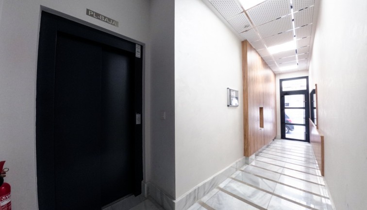 Reventa - Apartamento / piso - Torrevieja - Playa del Cura