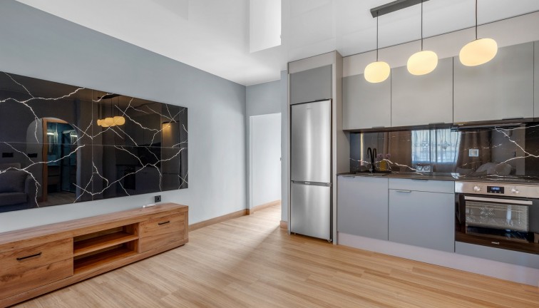 Resale - Apartment - San Miguel de Salinas