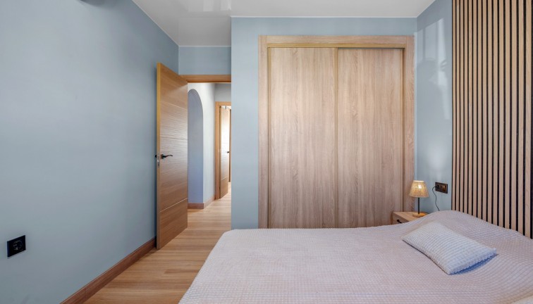 Resale - Apartment - San Miguel de Salinas