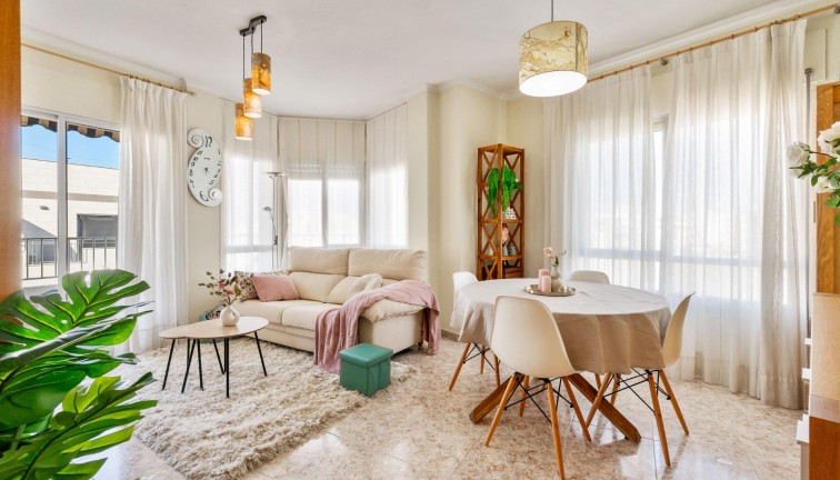 Resale - Apartment - Torrevieja