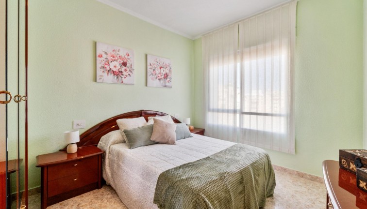 Resale - Apartment - Torrevieja