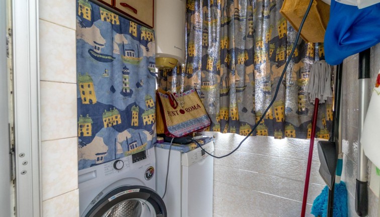 Resale - Apartment - Torrevieja