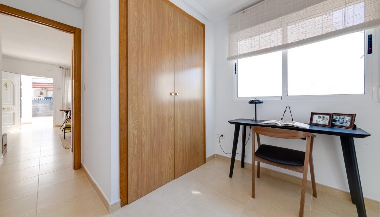 Obra nueva - Chalet - San Fulgencio - El Oasis