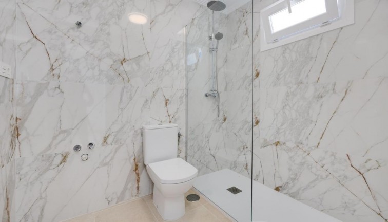 Obra nueva - Chalet - San Fulgencio - El Oasis