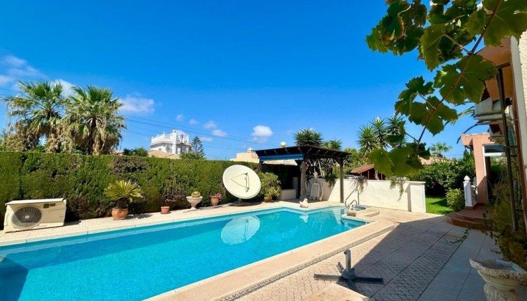 Reventa - Chalet - Orihuela Costa - Cabo Roig