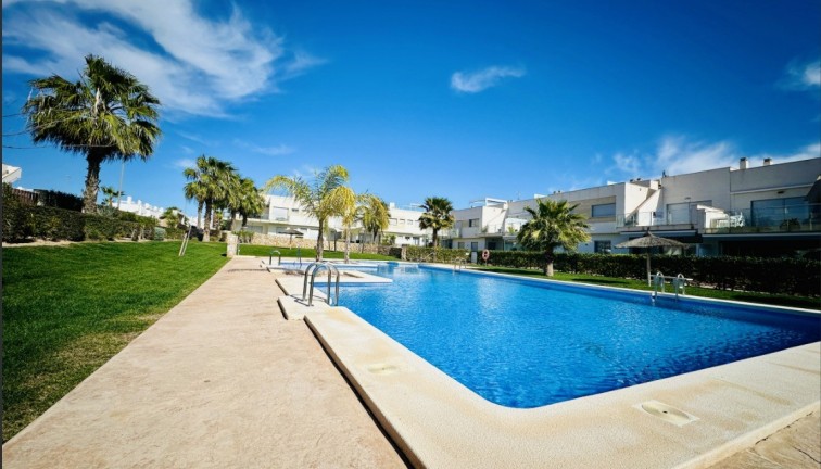 Reventa - Apartamento / piso - Vistabella Golf