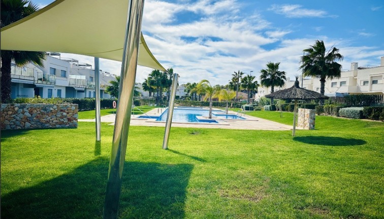 Reventa - Apartamento / piso - Vistabella Golf