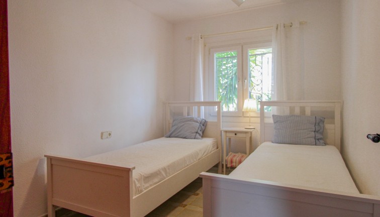 Resale - Semi-Detached - Villamartín