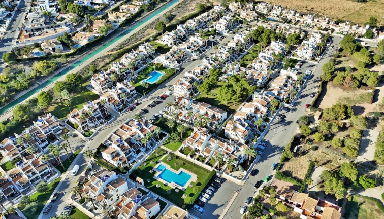 Resale - Semi-Detached - Villamartín