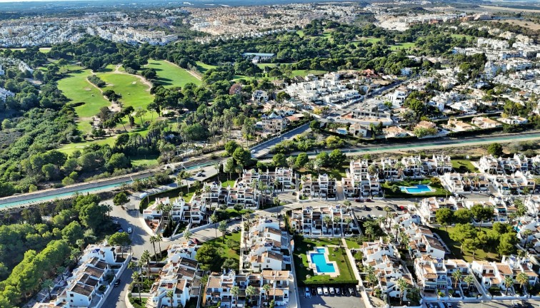 Resale - Semi-Detached - Villamartín