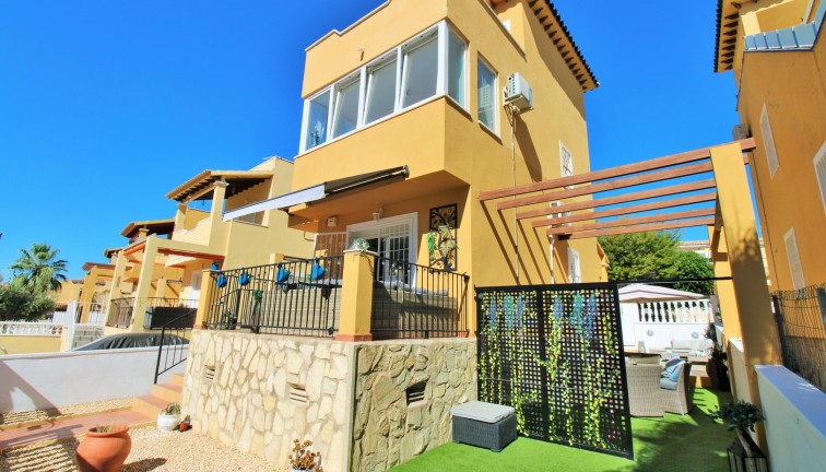 Resale - Chalet - Villamartín