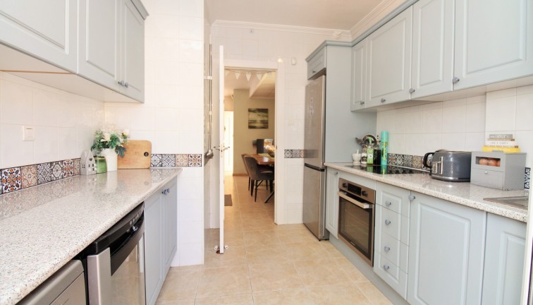 Resale - Chalet - Villamartín