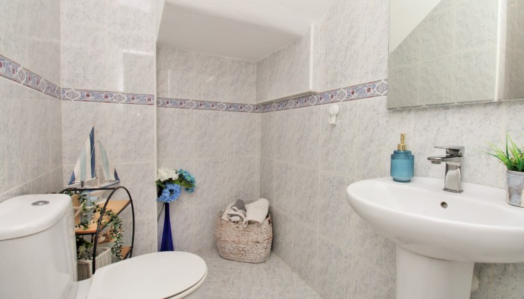 Resale - Chalet - Villamartín