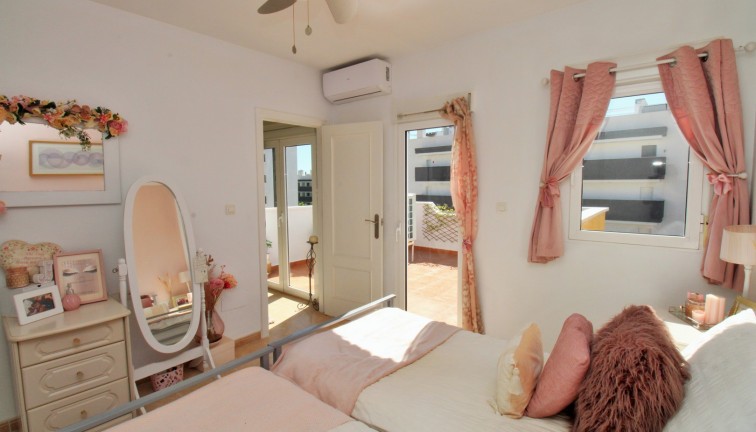 Resale - Chalet - Villamartín