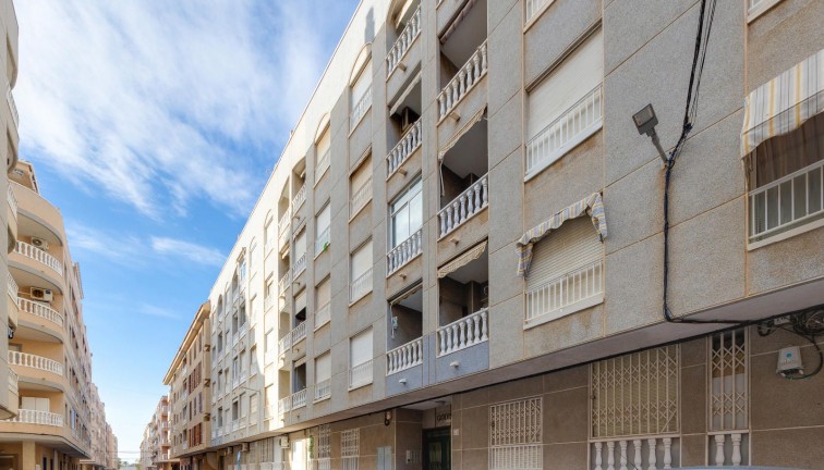 Återförsäljning - Lägenhet - Torrevieja - Acequion