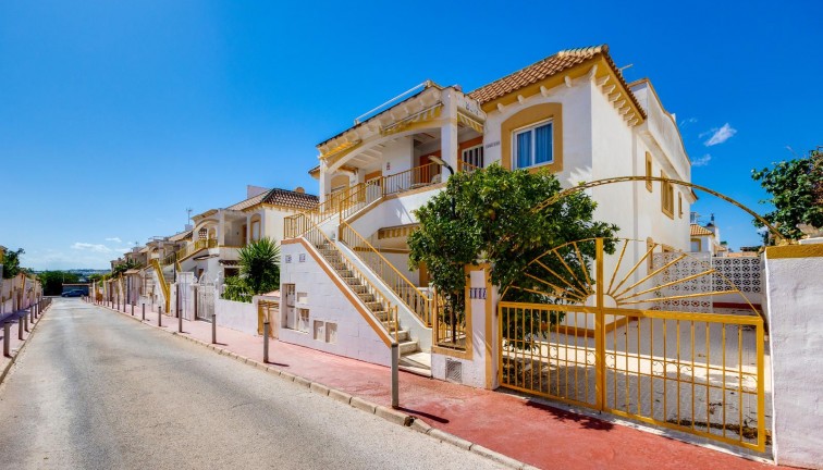 Resale - Bungalow - Torrevieja
