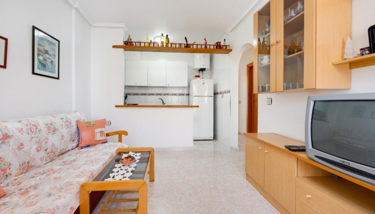 Resale - Bungalow - Torrevieja