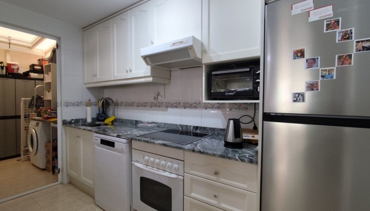 Återförsäljning - Lägenhet - Orihuela Costa