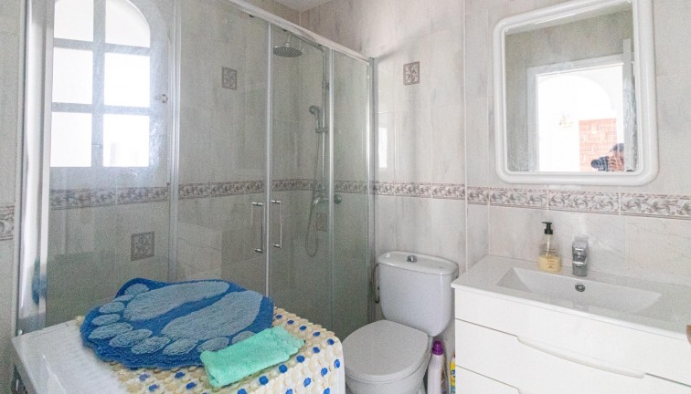 Återförsäljning -  Bostad - Översta våningen  - Torrevieja - Acequion