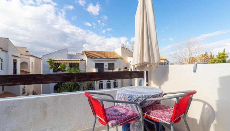 Återförsäljning -  Bostad - Översta våningen  - Torrevieja - Acequion