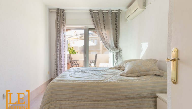 Jälleenmyynti - Paritalo/Rivitalo - Torrevieja - Los Frutales