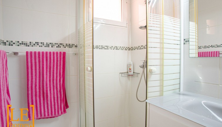 Jälleenmyynti - Paritalo/Rivitalo - Torrevieja - Los Frutales