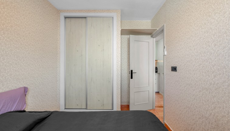 Återförsäljning - Lägenhet - Torrevieja