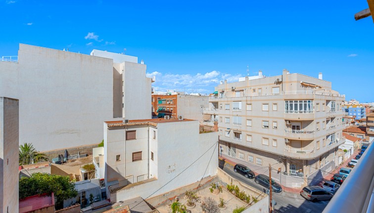 Återförsäljning - Lägenhet - Torrevieja