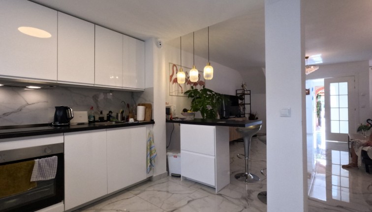 Reventa - Terraced house / Townhouse - Torrevieja - Acequion