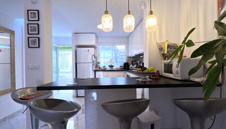 Reventa - Terraced house / Townhouse - Torrevieja - Acequion