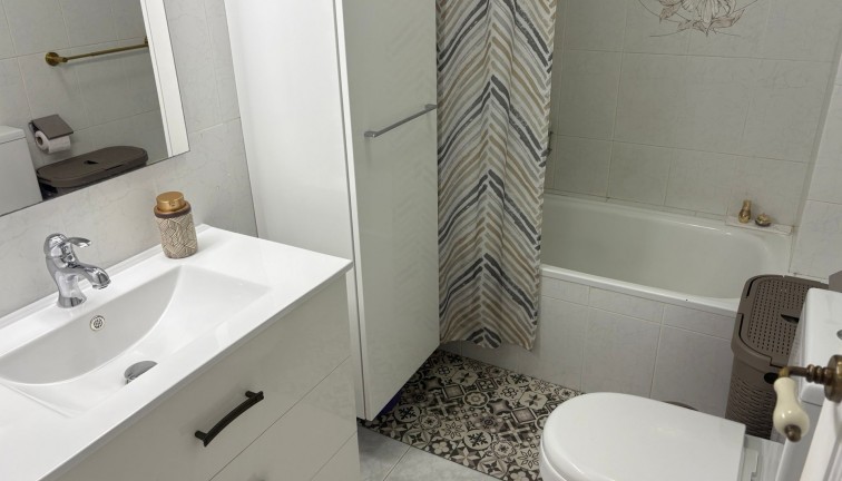 Jälleenmyynti - Paritalo/Rivitalo - Ciudad quesada - Ciudad Quesada