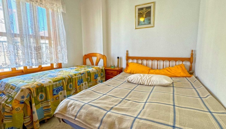 Återförsäljning - Duplex apartment (två våningar) - Torrevieja