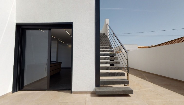 Uudistuotanto - Erillistalo - Orihuela Costa - Villamartín