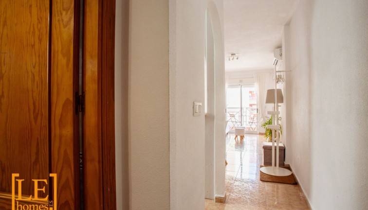 Återförsäljning - Lägenhet - Torrevieja