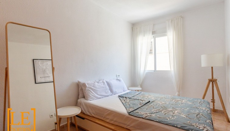 Återförsäljning - Lägenhet - Torrevieja