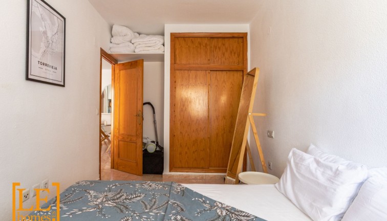 Återförsäljning - Lägenhet - Torrevieja