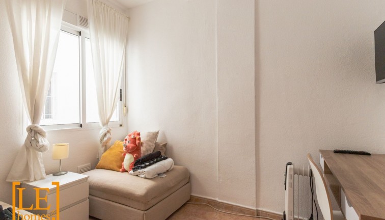 Återförsäljning - Lägenhet - Torrevieja