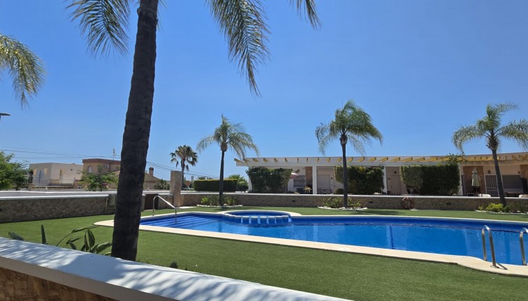 Reventa - Terraced house / Townhouse - Orihuela Costa - Mil Palmeras