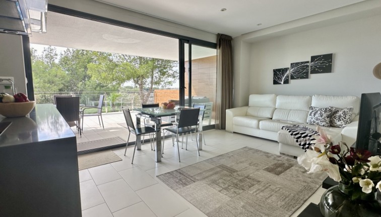 Resale - Apartment - Orihuela Costa - Villamartín