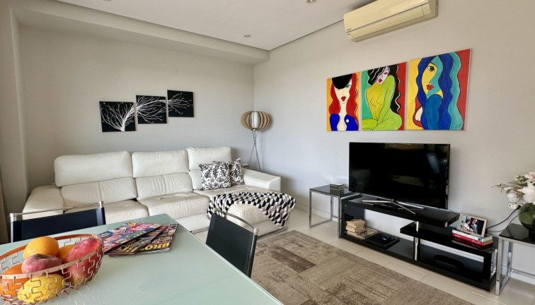 Resale - Apartment - Orihuela Costa - Villamartín