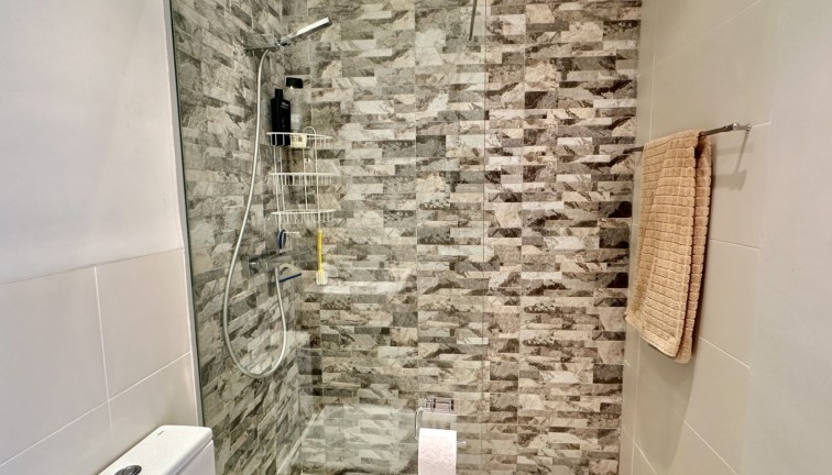 Resale - Apartment - Orihuela Costa - Villamartín