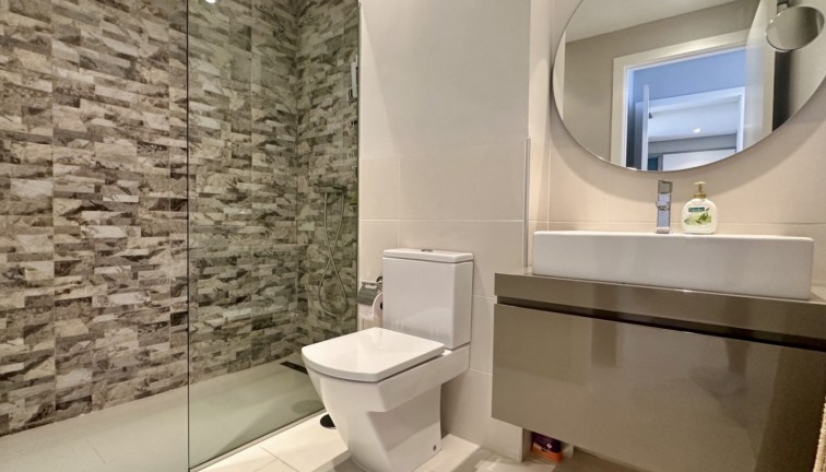 Resale - Apartment - Orihuela Costa - Villamartín