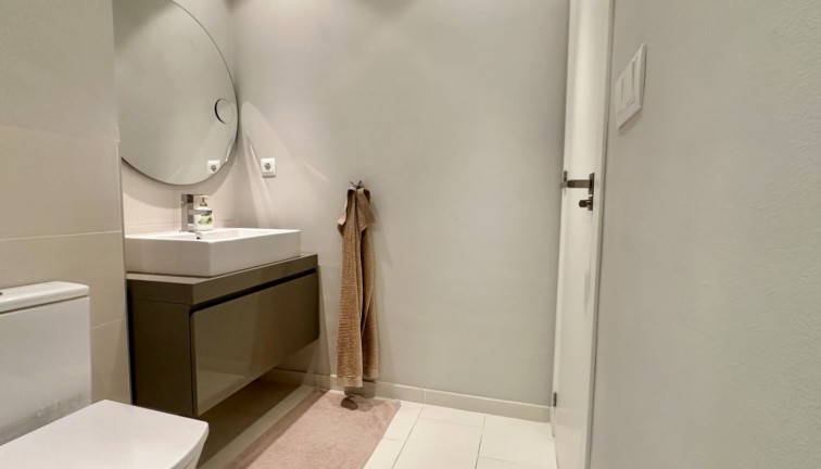 Resale - Apartment - Orihuela Costa - Villamartín