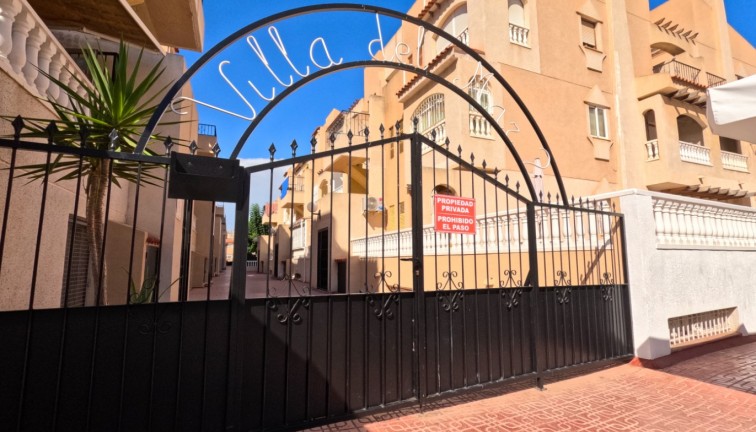 Resale - Apartment - Torrevieja