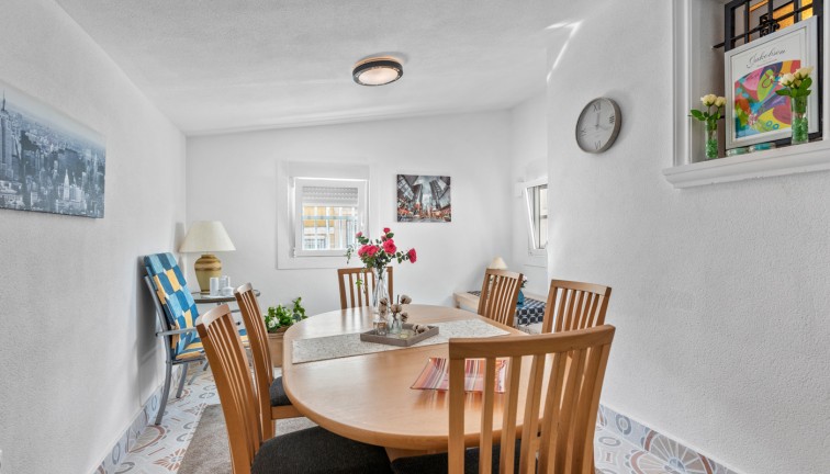 Jälleenmyynti - Bungalow - Torrevieja