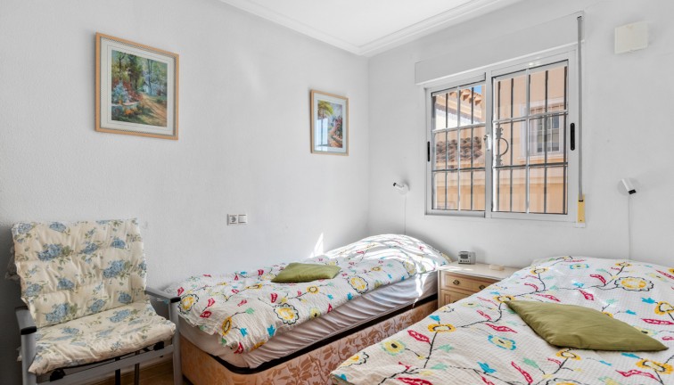 Jälleenmyynti - Bungalow - Torrevieja