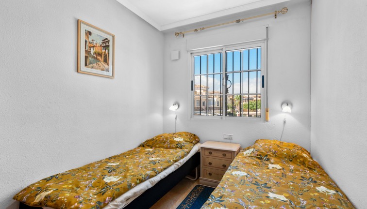 Jälleenmyynti - Bungalow - Torrevieja