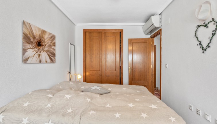 Jälleenmyynti - Bungalow - Torrevieja